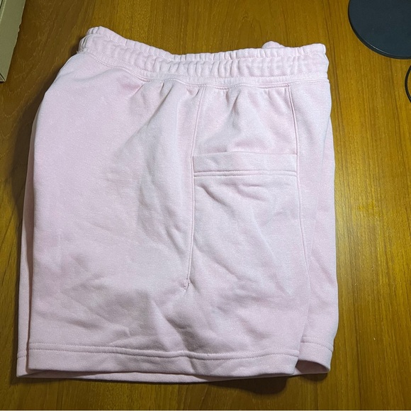 Pink Shorts Nike Women’s Club Fleece NEW NWT XL - Picture 10 of 14